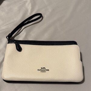 Coach Two-Tone Black and Cream Wristlet